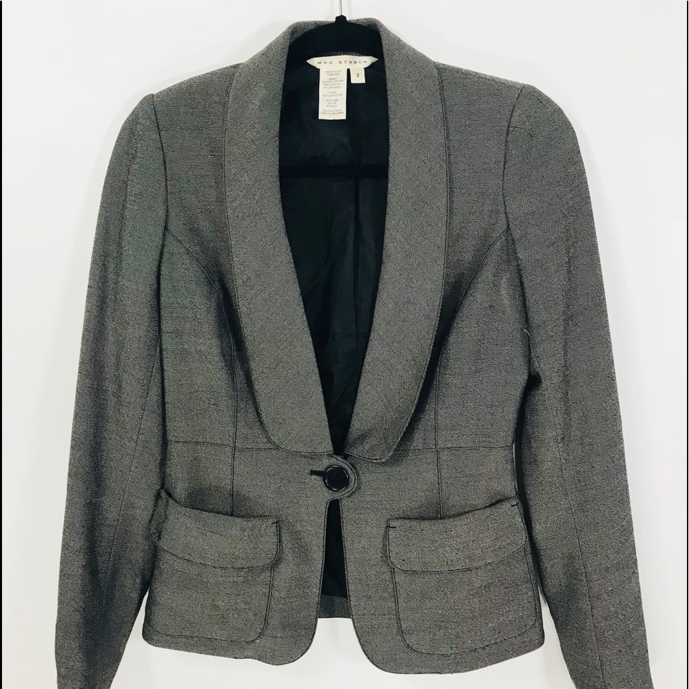 Max Studio SZ2 dark grey one button blazer trendy